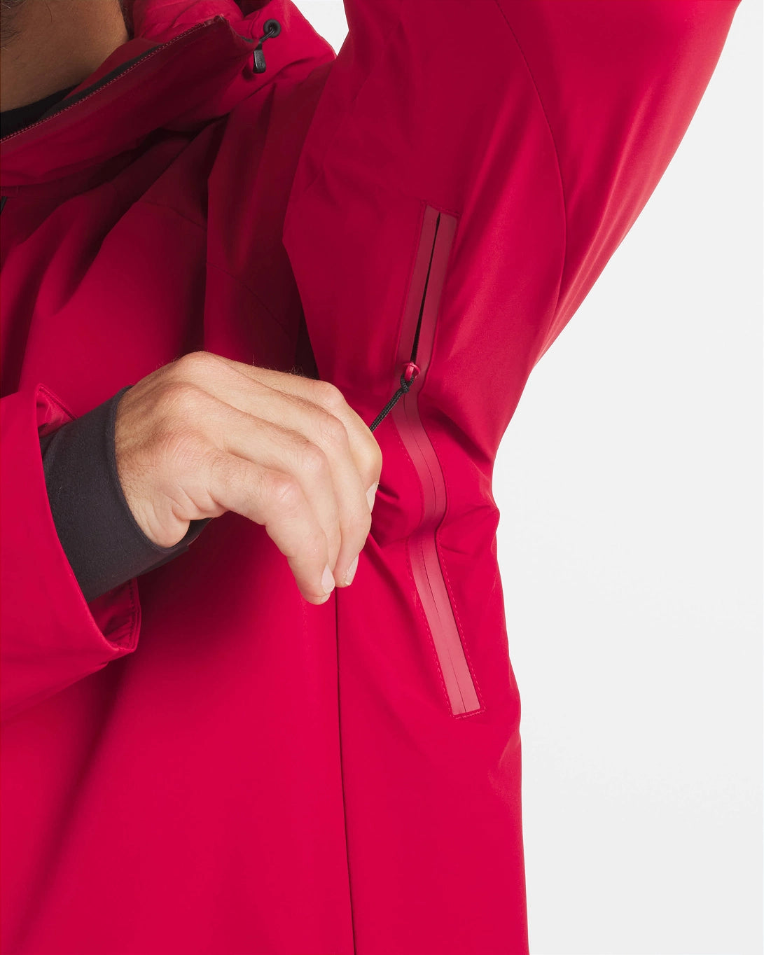 Hand Zipping Pit Zip of Maca Red Men's Apu Parka Sustainable Ski Jacket – PAKA Apparel