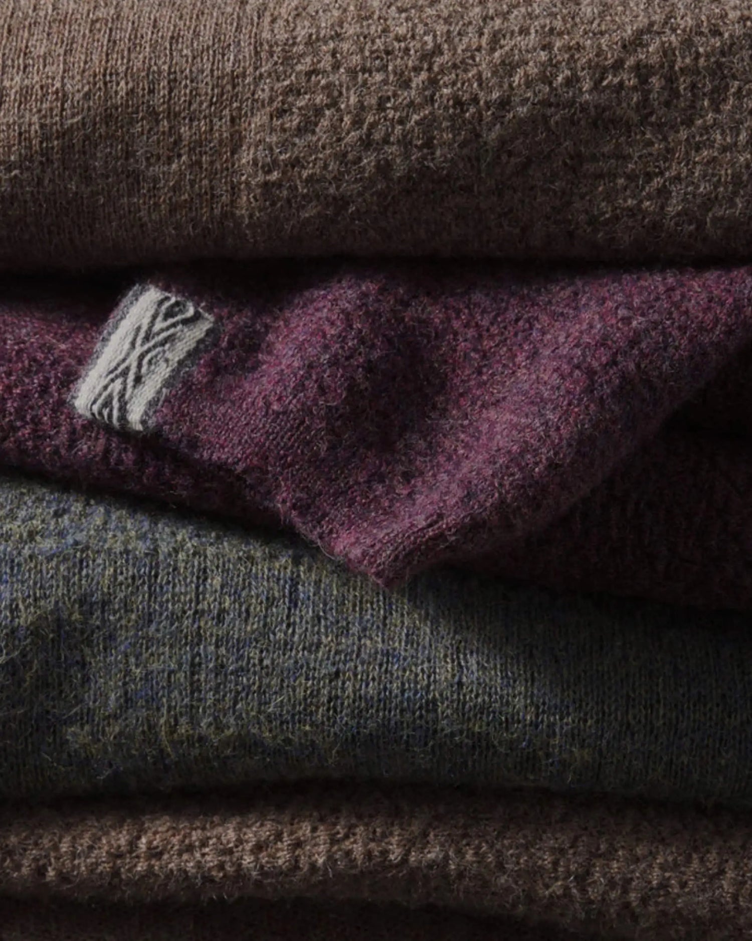 All Sweaters & Hoodies