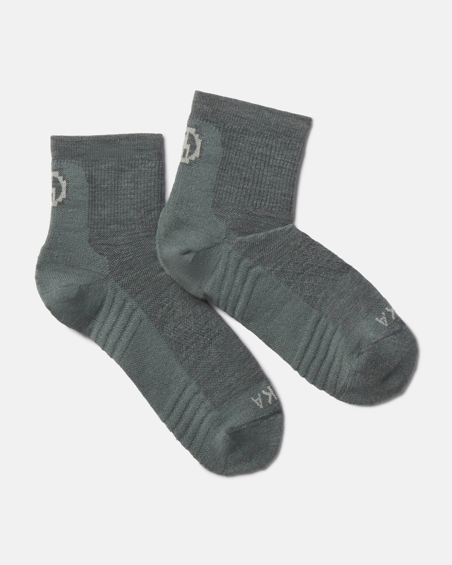 Trail 1/4 Crew Socks