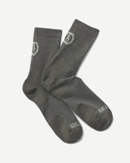 Forage Green Trail Alpaca Wool 3/4 Crew Breathable Hiking Socks – PAKA Apparel