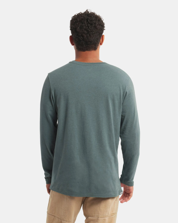 Men's Essential Long Sleeve