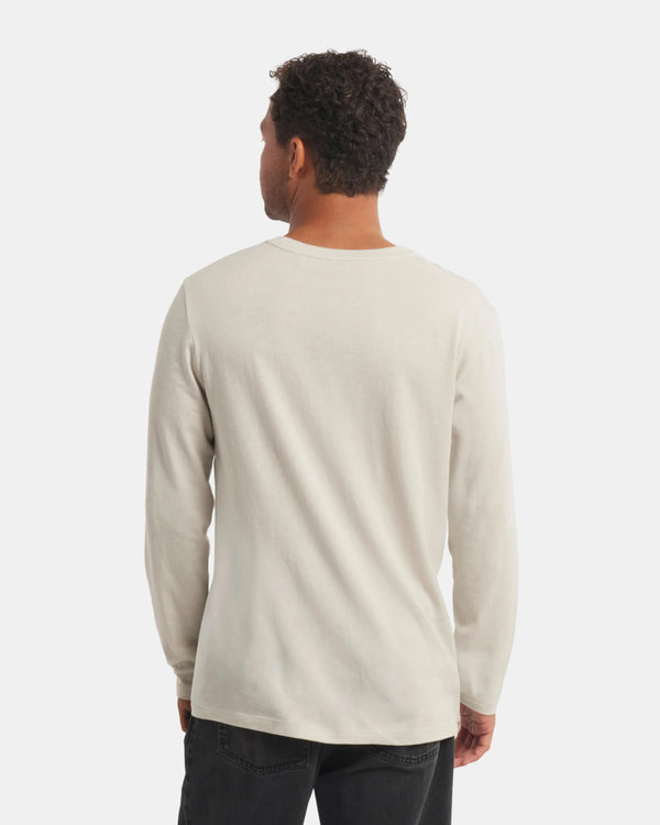 Men's Essential Long Sleeve