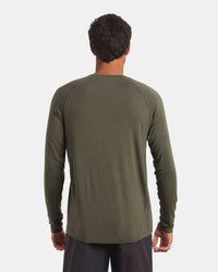 Back view of Men’s Sol Crew long-sleeve UPF shirt in Andean Moss showing raglan sleeves and relaxed fit on model