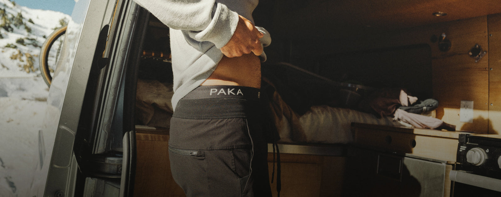 Soft and sustainable men’s bottoms