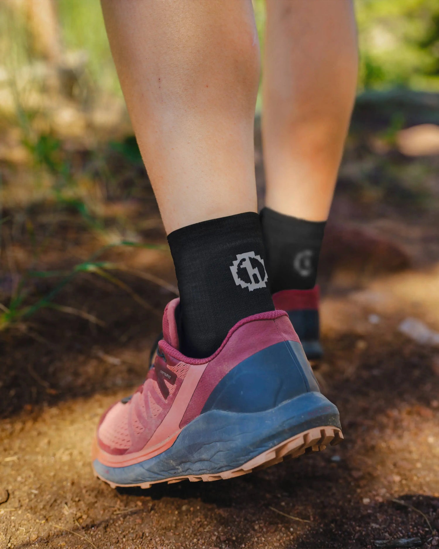 Trail 1/4 Crew Socks