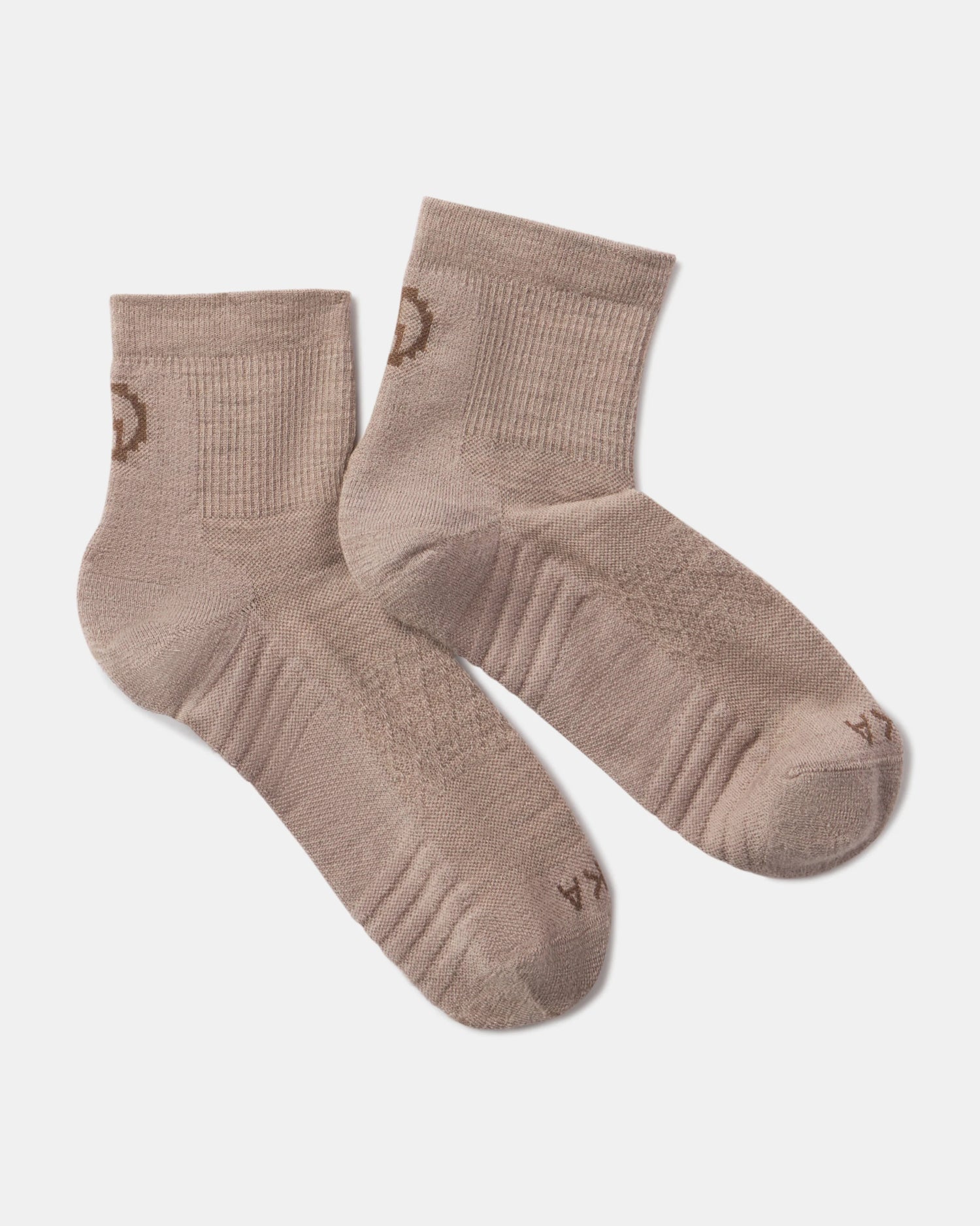 Trail 1/4 Crew Socks