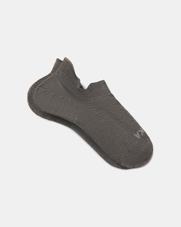 Forage / Grey Trail Alpaca Ankle Socks for Trail Running – PAKA Apparel
