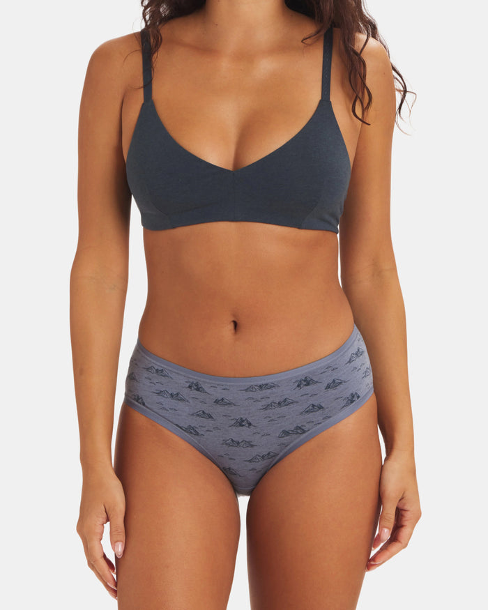 Monica is 5' 8", chest is 34B, waist is 24 1/2", hips are 35 1/2" and wearing size S 