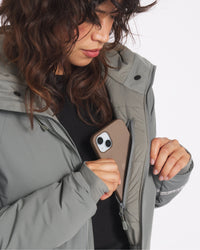Woman wearing Women's Apu Parka