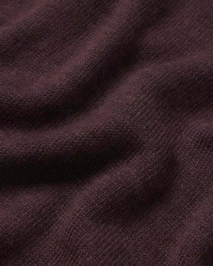 Close Up of Alpaca Yarn on Women's Hoodie Sweater in Fig / Burgundy – PAKA Apparel