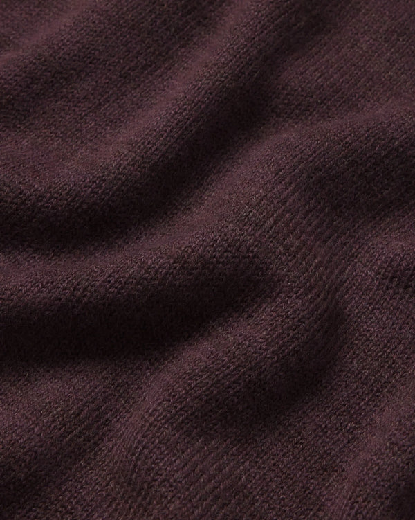 Close Up of Alpaca Yarn on Women's Hoodie Sweater in Fig / Burgundy – PAKA Apparel