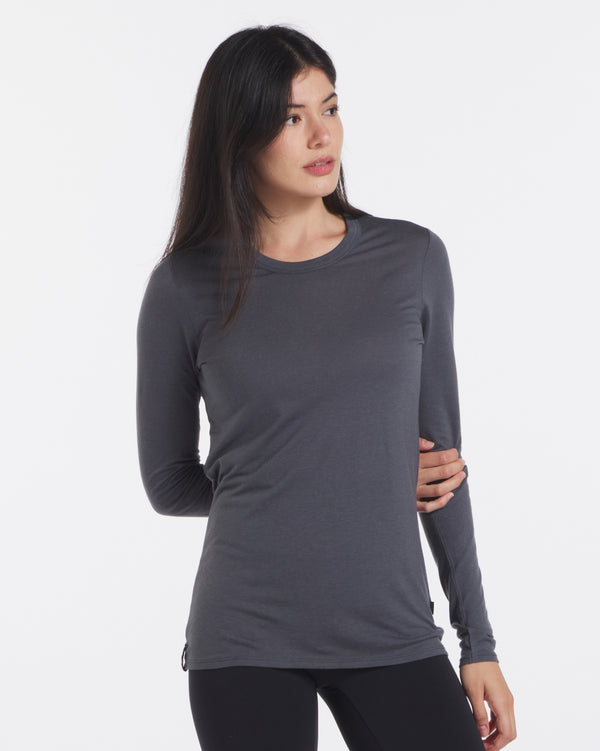 Model Wearing Women's Aire Alpaca Long Sleeve Shirt in Charcoal Blue – PAKA Apparel
